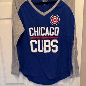 Chicago Cubs Blue & Gray Women’s Raglan Tee - MLB Logo